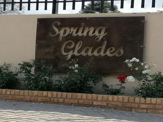 2 Bedroom Apartment to Rent in Groblerpark - Property to rent - MR672495