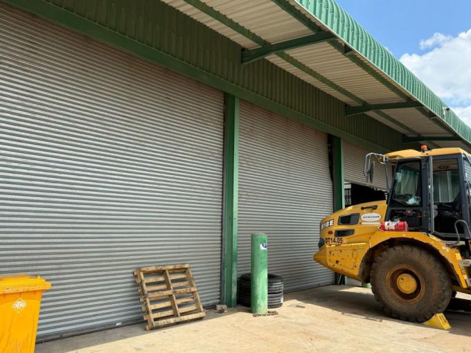 Commercial to Rent in Waterval East - Property to rent - MR672530