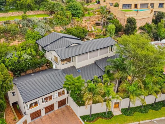 4 Bedroom House for Sale For Sale in Northcliff - MR672541