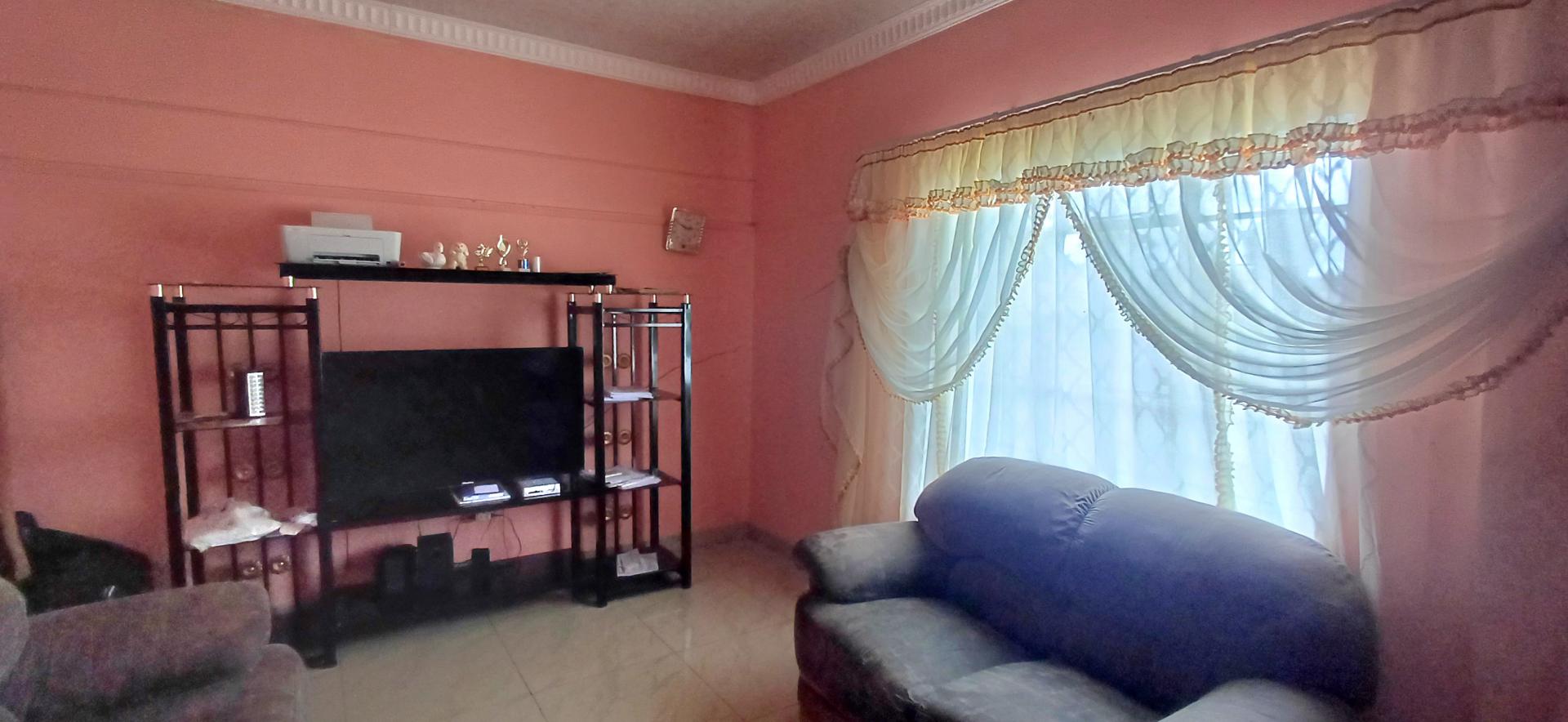 Lounges of property in Vrede