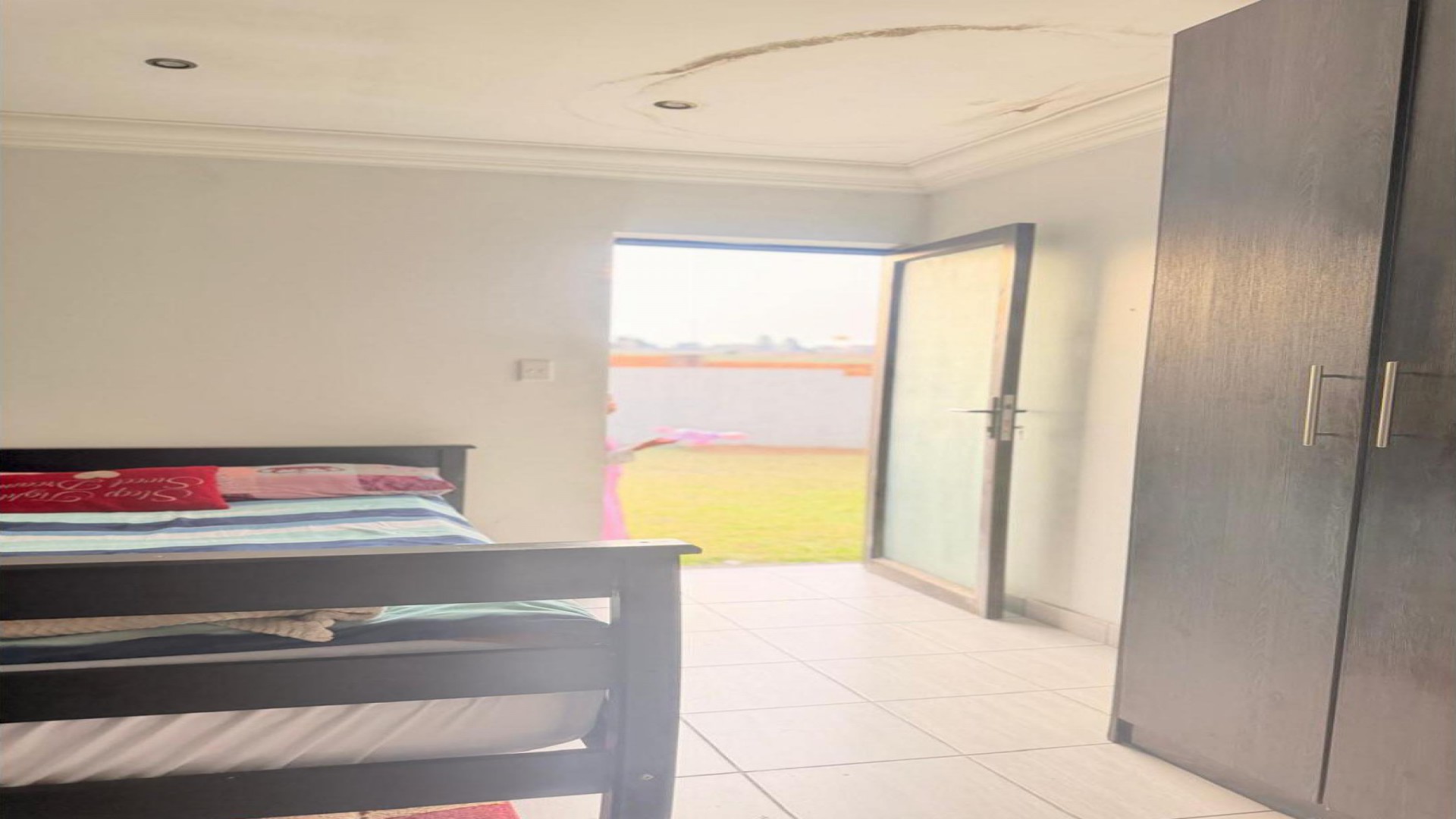 Bed Room 1 of property in Blue Valley Golf Estate