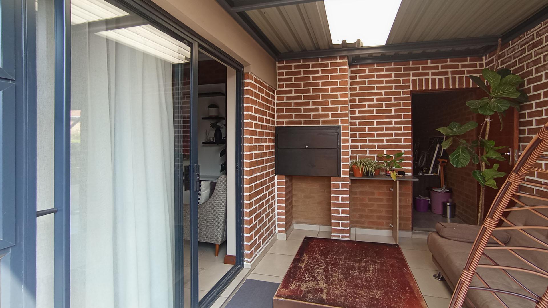 Patio - 12 square meters of property in Montana