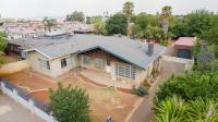 6 Bedroom 3 Bathroom House for Sale for sale in Union
