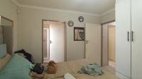 Main Bedroom - 13 square meters of property in Rosslyn