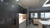 Kitchen - 10 square meters of property in Carlswald