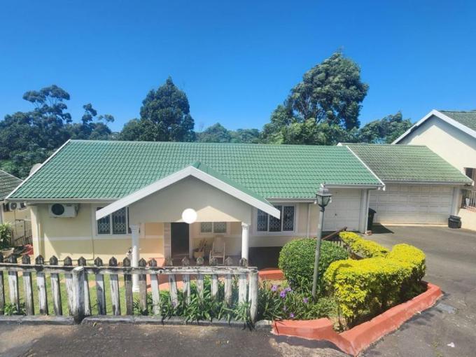3 Bedroom Sectional Title for Sale For Sale in Mount Edgecombe  - MR672651