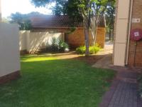  of property in Die Hoewes