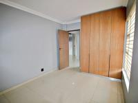  of property in Glen Marais
