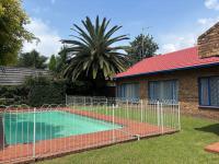 4 Bedroom 2 Bathroom House for Sale for sale in Del Judor