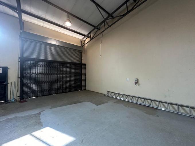 Commercial to Rent in Waterval East - Property to rent - MR672708