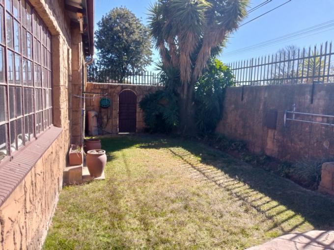 4 Bedroom House for Sale For Sale in The Hill - MR672722
