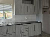  of property in Glenvista