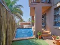  of property in Glenvista