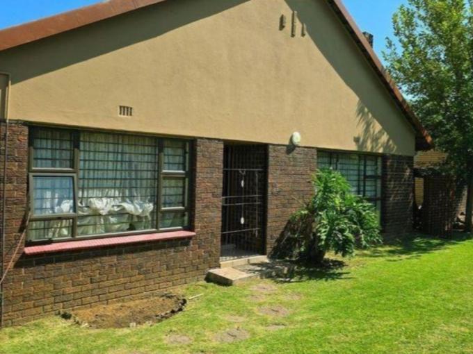 3 Bedroom House for Sale For Sale in Ridgeway - MR672735
