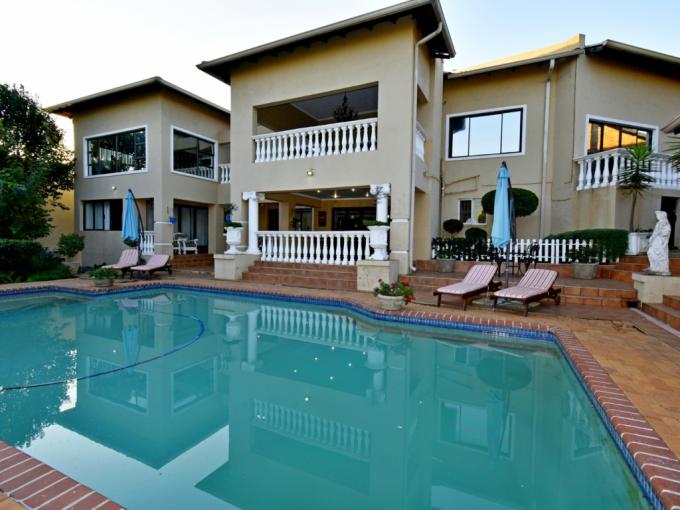 4 Bedroom House for Sale For Sale in Bassonia - MR672736