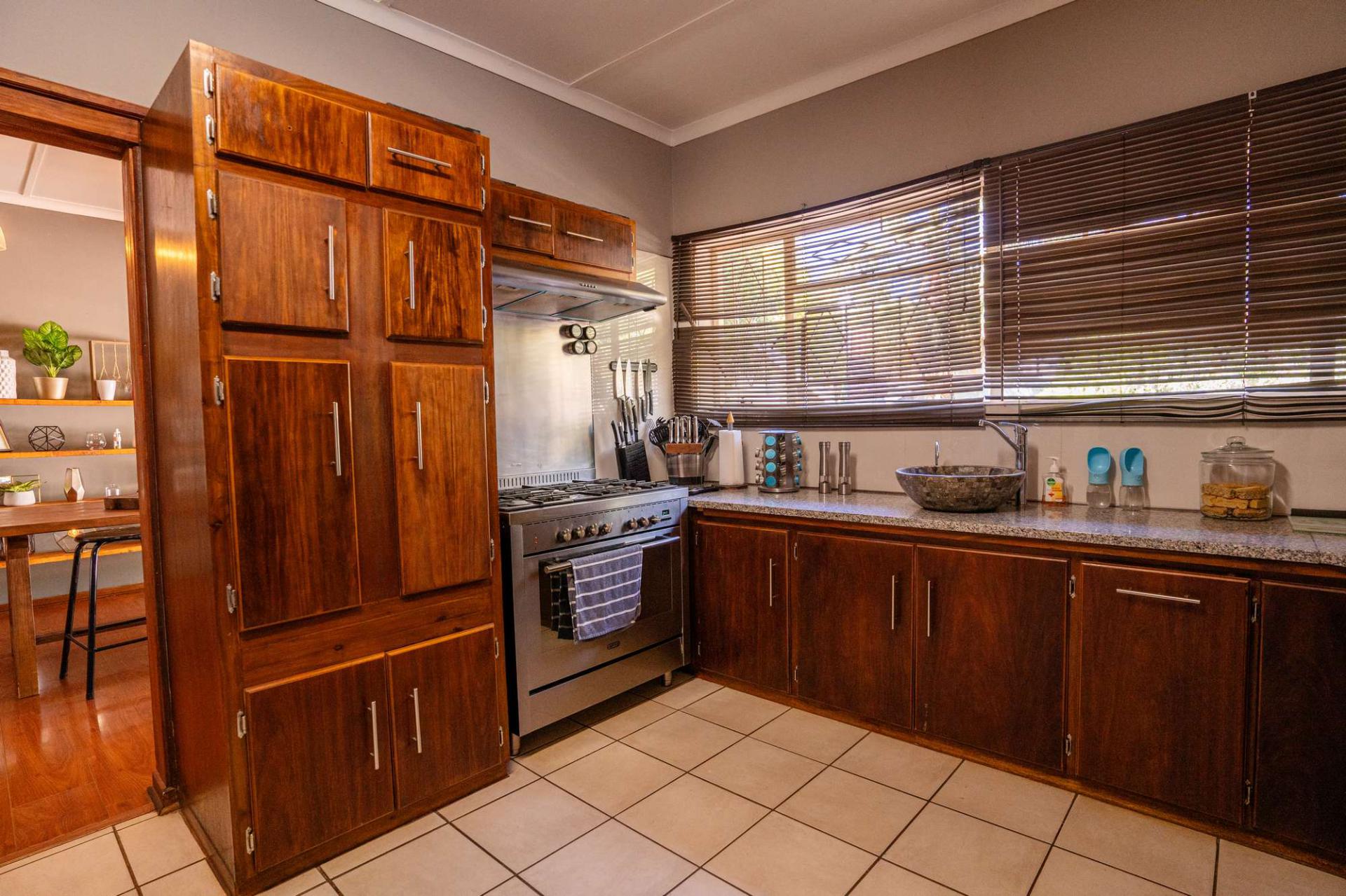 Kitchen of property in Wilkoppies