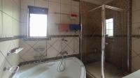 Main Bathroom - 7 square meters of property in Montana