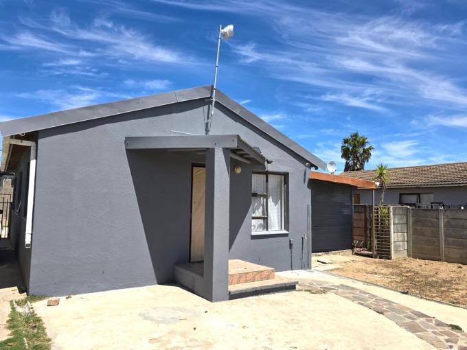 3 Bedroom House to Rent in Paarl - Property to rent - MR672816