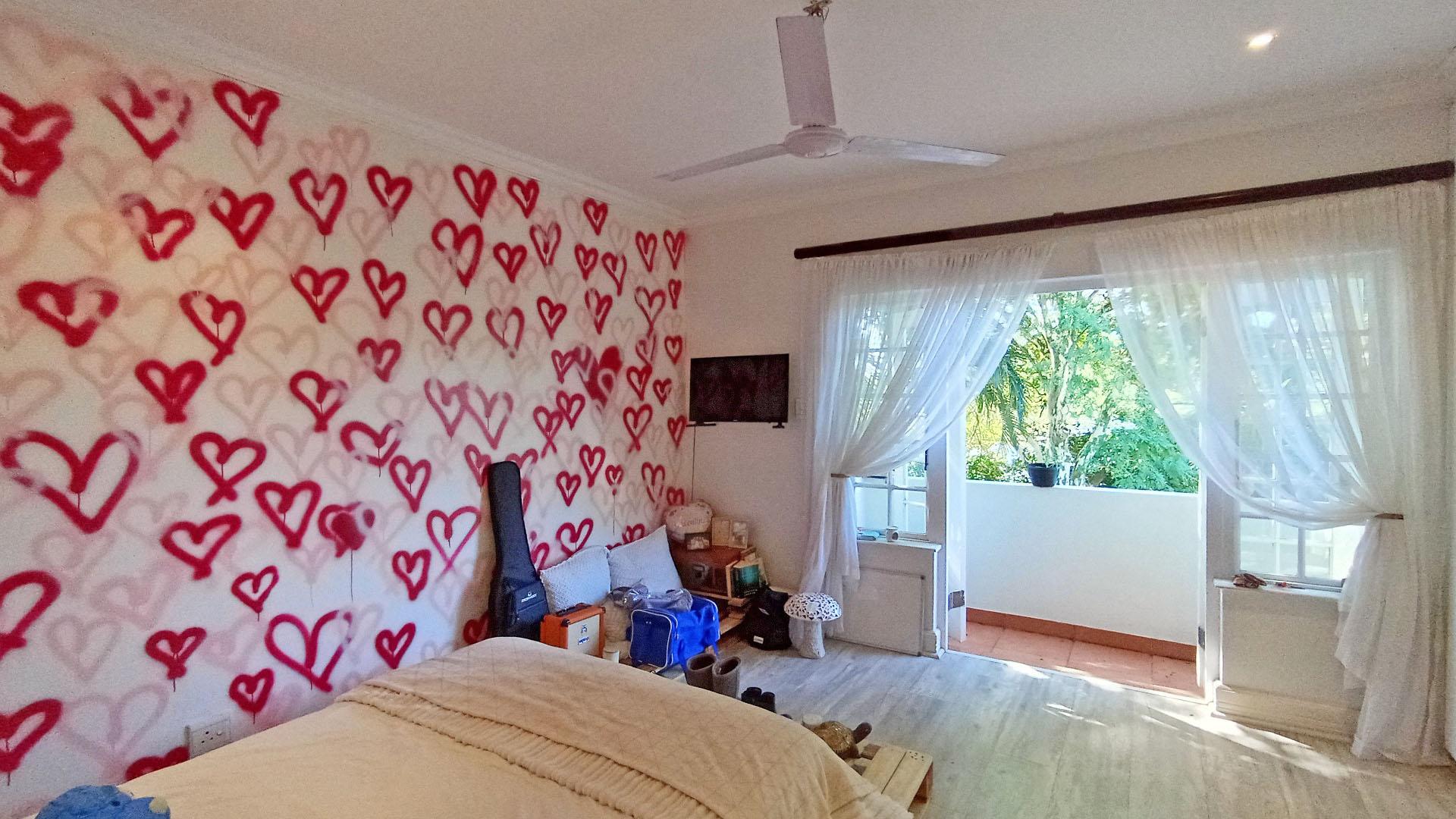 Bed Room 2 - 20 square meters of property in Mount Edgecombe 