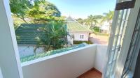 Balcony - 6 square meters of property in Mount Edgecombe 