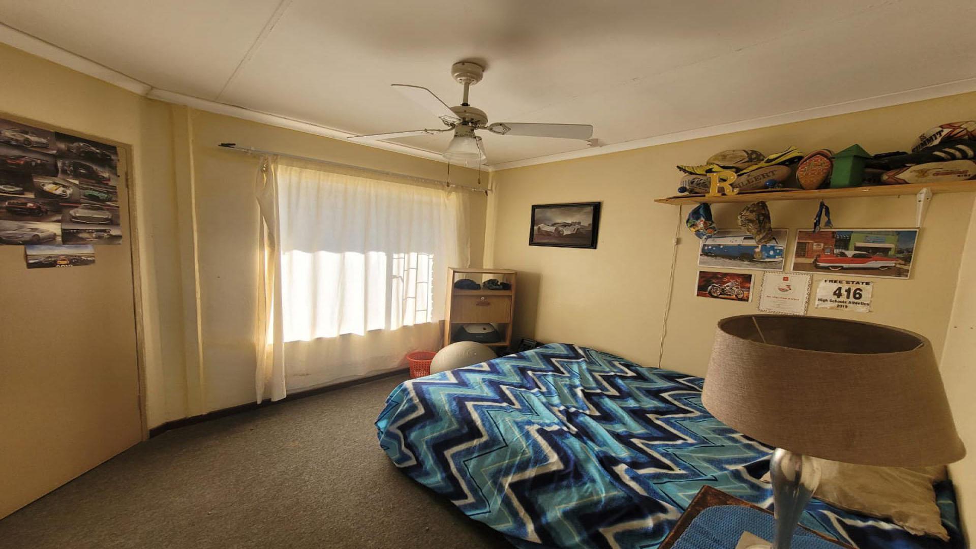 Bed Room 2 of property in Riebeeckstad