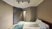 Main Bedroom of property in Bedfordview