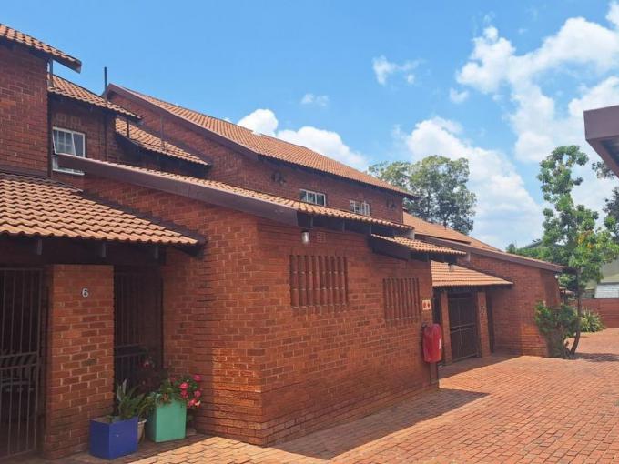 3 Bedroom Sectional Title for Sale For Sale in Fairlands - MR672832