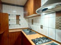  of property in Bendor