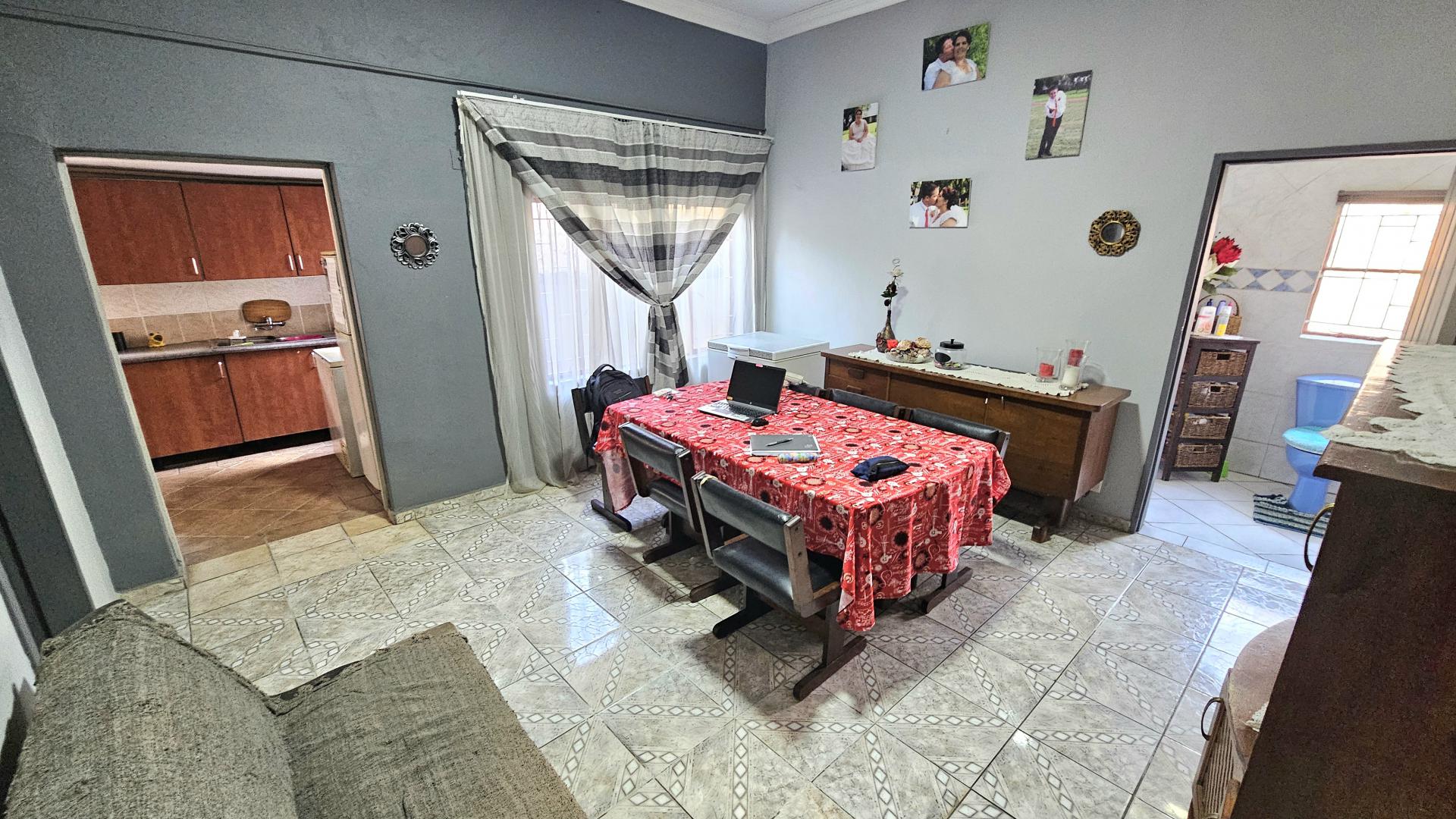  of property in Daspoort