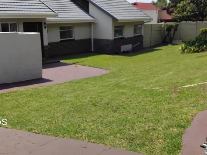 3 Bedroom House for Sale For Sale in Mondeor - MR672898