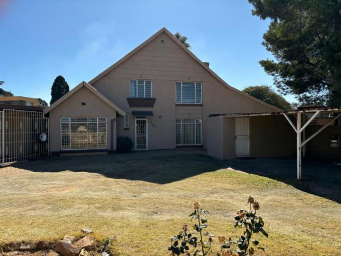 5 Bedroom House for Sale For Sale in Robertsham - MR672899