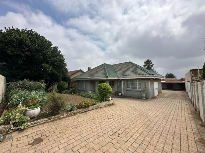 3 Bedroom House for Sale For Sale in Rewlatch - MR672902