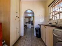  of property in Oakdene