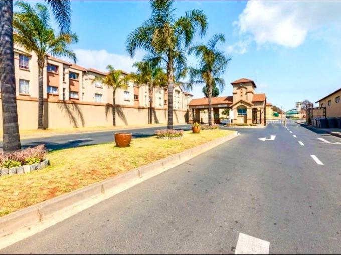 2 Bedroom Apartment for Sale For Sale in Ormonde - MR672980