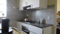 Kitchen - 4 square meters of property in Fleurhof