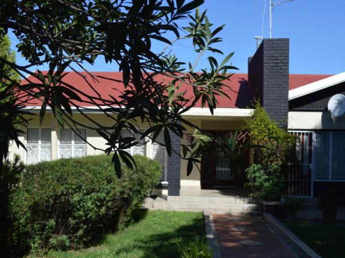 4 Bedroom House for Sale For Sale in Queenstown - MR672994