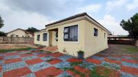 Front View of property in Crystal Park