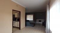 Dining Room - 12 square meters of property in Mondeor
