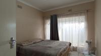 Bed Room 3 - 11 square meters of property in Mondeor