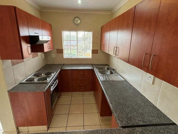 2 Bedroom Simplex for Sale For Sale in Winchester Hills - MR673034