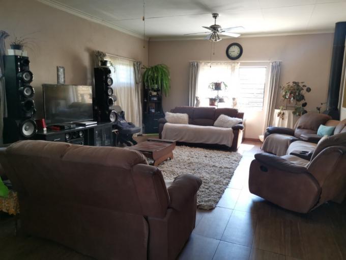 7 Bedroom House for Sale For Sale in Rensburg - MR673041