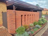  of property in Willow Park Manor