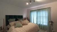 Main Bedroom - 13 square meters of property in Honeydew