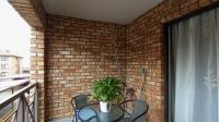 Balcony - 7 square meters of property in Honeydew