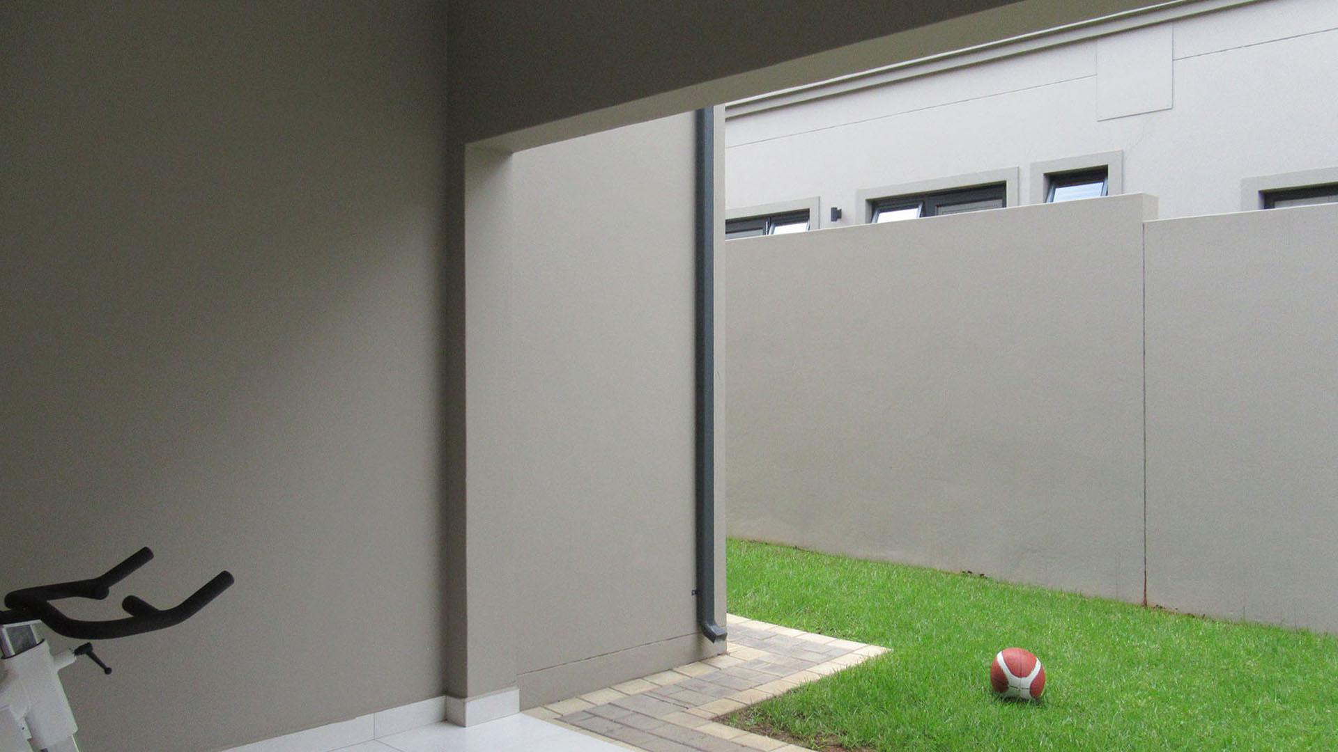 Patio - 16 square meters of property in Olivedale