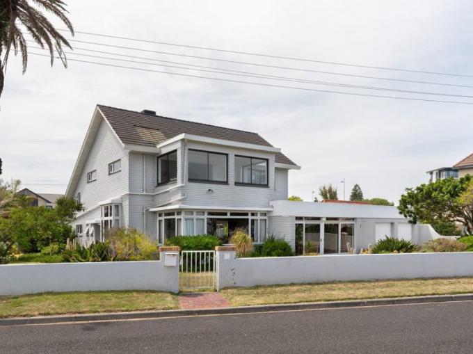 5 Bedroom House for Sale For Sale in Milnerton - MR673150