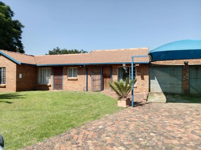 3 Bedroom House for Sale For Sale in Brakpan - MR673182