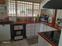  of property in Suideroord