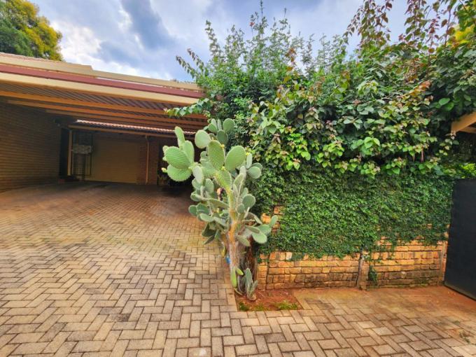 3 Bedroom Simplex for Sale For Sale in La Montagne - MR673207
