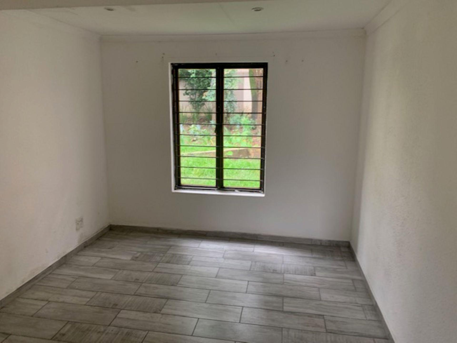 Dining Room of property in Douglasdale